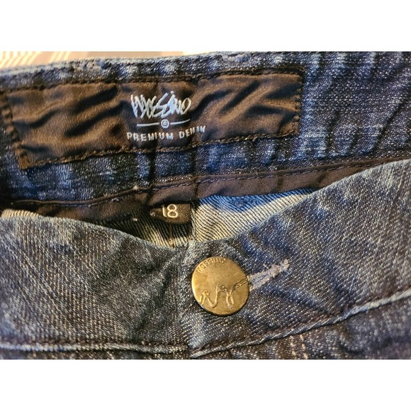 Mossimo Straight Jeans Women's 18 Blue Denim Stylish Modern Casual Wear (ABB3) - Picture 3 of 6